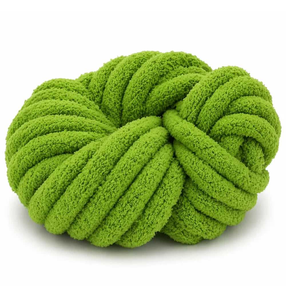 Green | #7 Super Chunky Chenille Yarn | 250g / 28–29 Yards